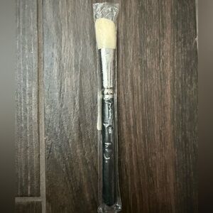 MAC Cosmetics Makeup Brush - Black and Silver